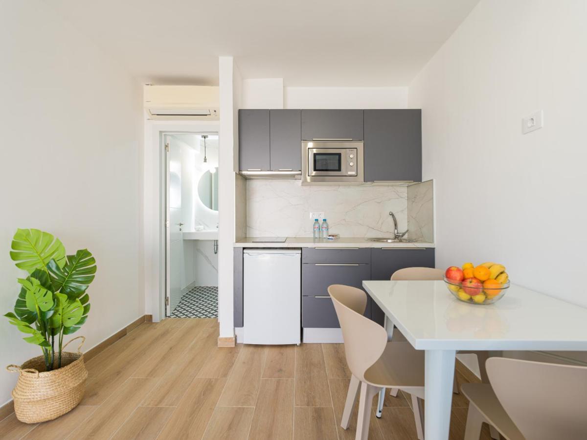 Homeforguest Moderno Apartamento En Corralejo Eksteriør bilde